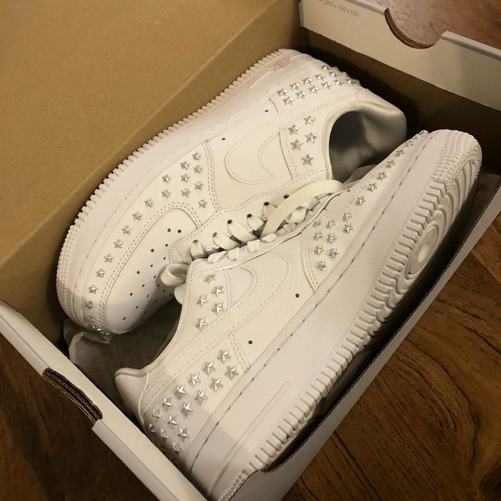 Nike Air Force Sneakers